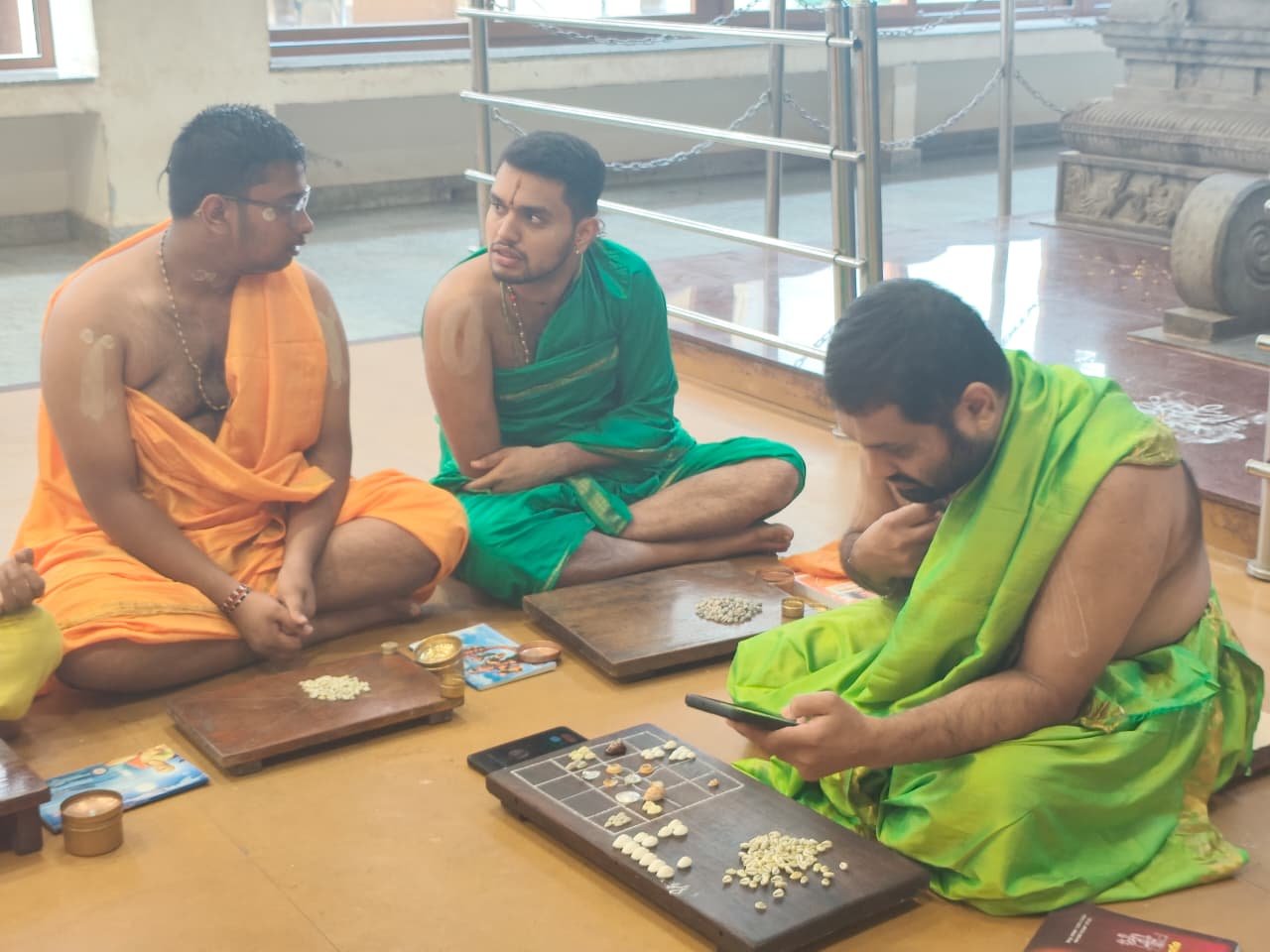 Bruhajjatakam Classes has been started by Vidwan Yagnavalkya Joshi Acharya